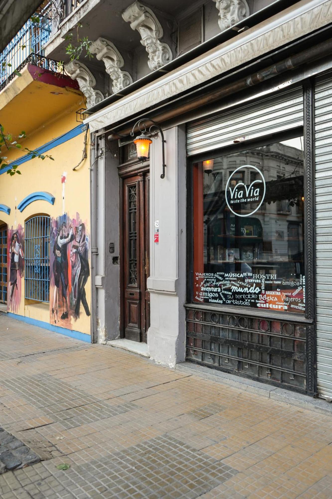Viavia Bsas Guesthouse 324 Buenos Aires Bagian luar foto