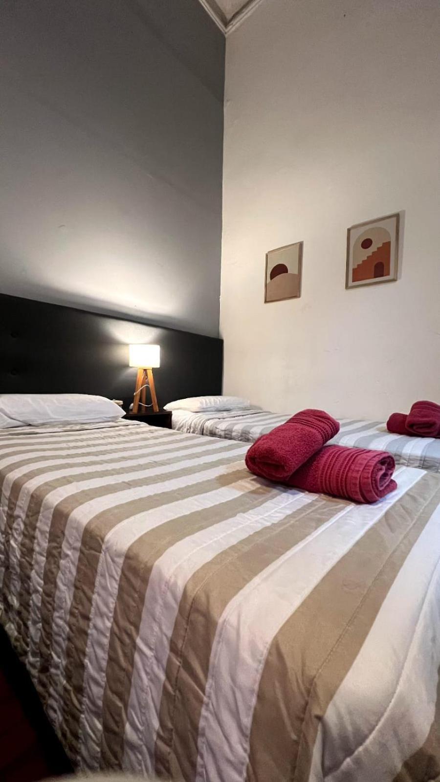Viavia Bsas Guesthouse 324 Buenos Aires Bagian luar foto