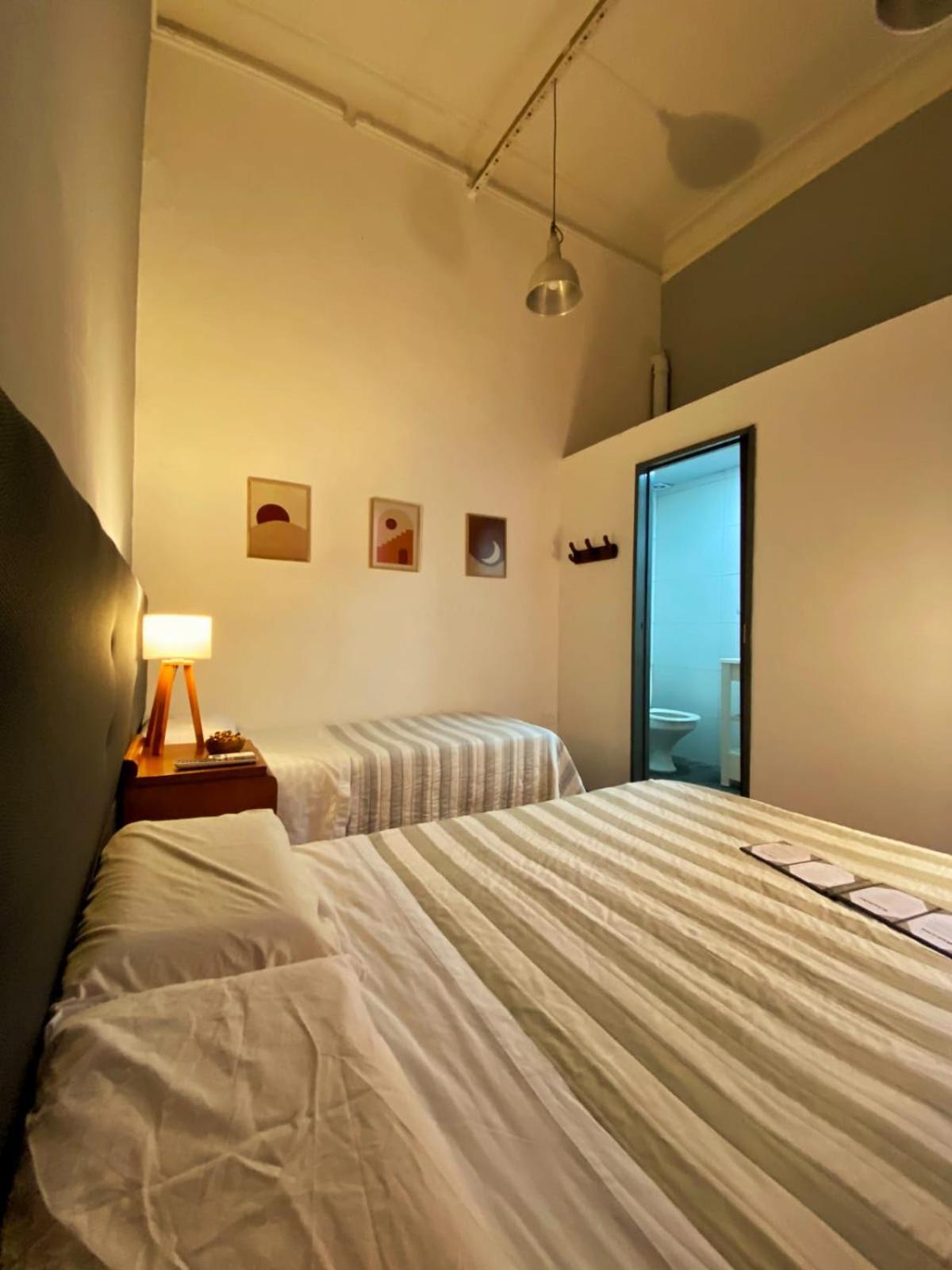 Viavia Bsas Guesthouse 324 Buenos Aires Bagian luar foto
