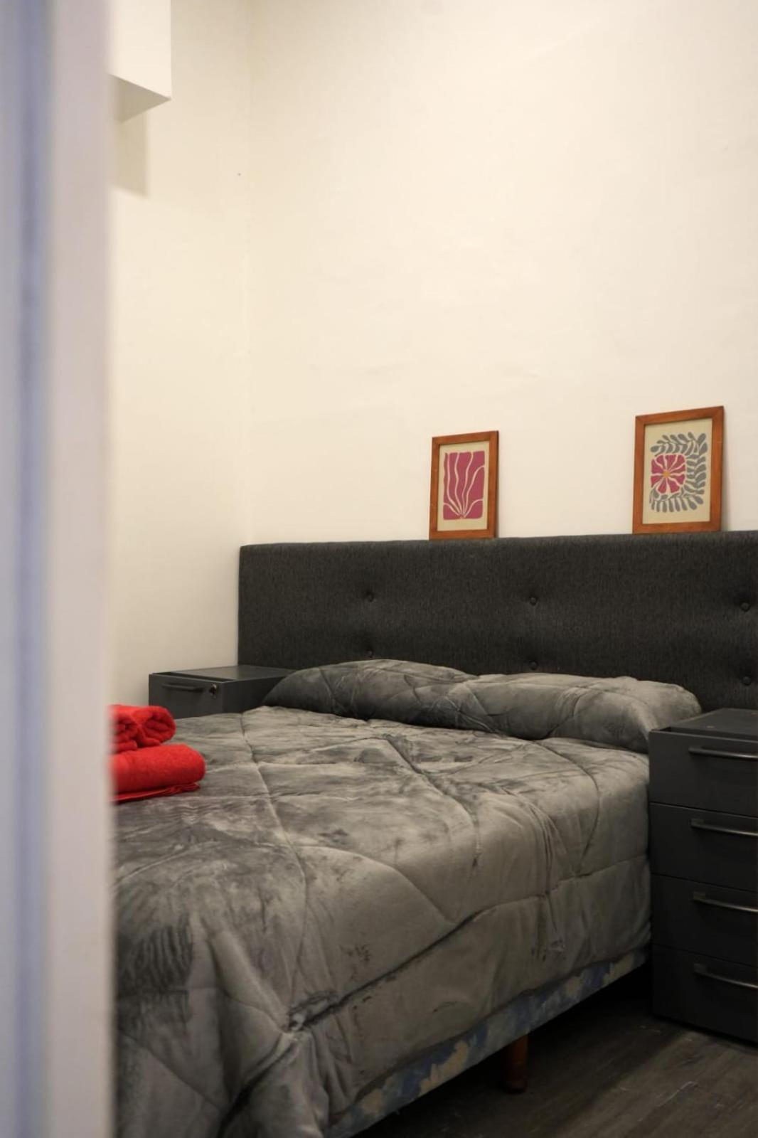 Viavia Bsas Guesthouse 324 Buenos Aires Bagian luar foto